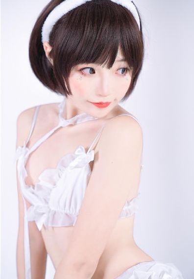 靠在墙上被狠狠进入_BT磁力天堂日韩在线观看
