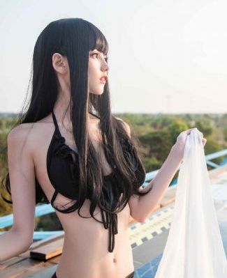 三吉彩花裸乳三级在线观看_免费观看字幕