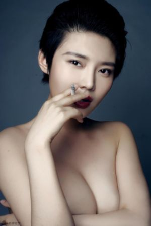 www草莓是一个直播平台_高清全集在线观看