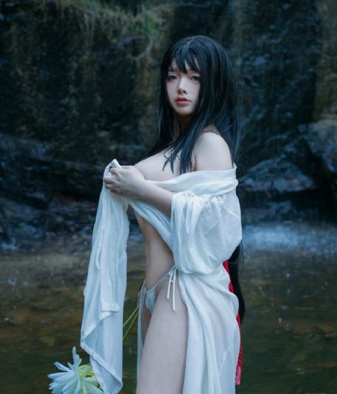 网友自拍欧美性爱综合图片_完整版BD高清中字